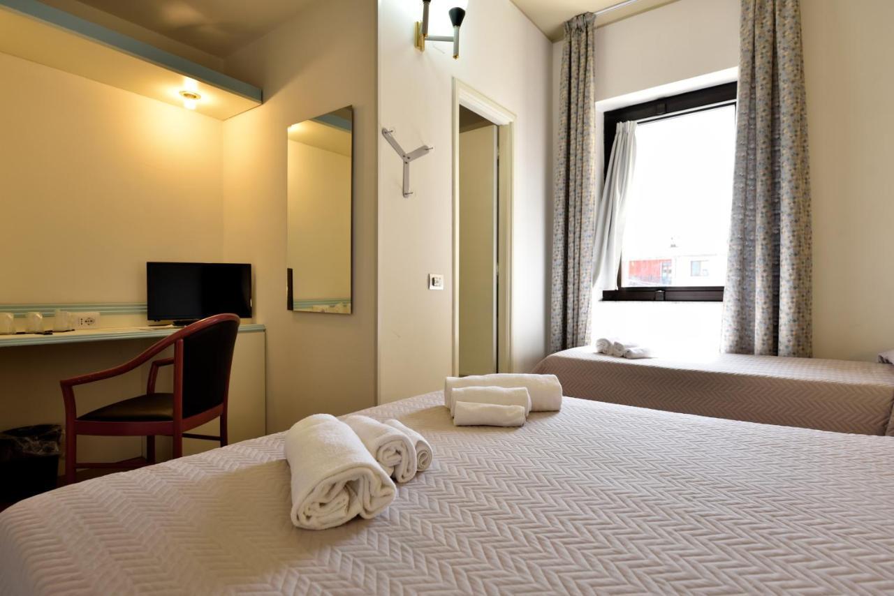 Hotel Orri Tortolì Kültér fotó