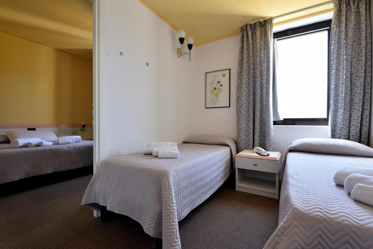 Hotel Orri Tortolì Kültér fotó