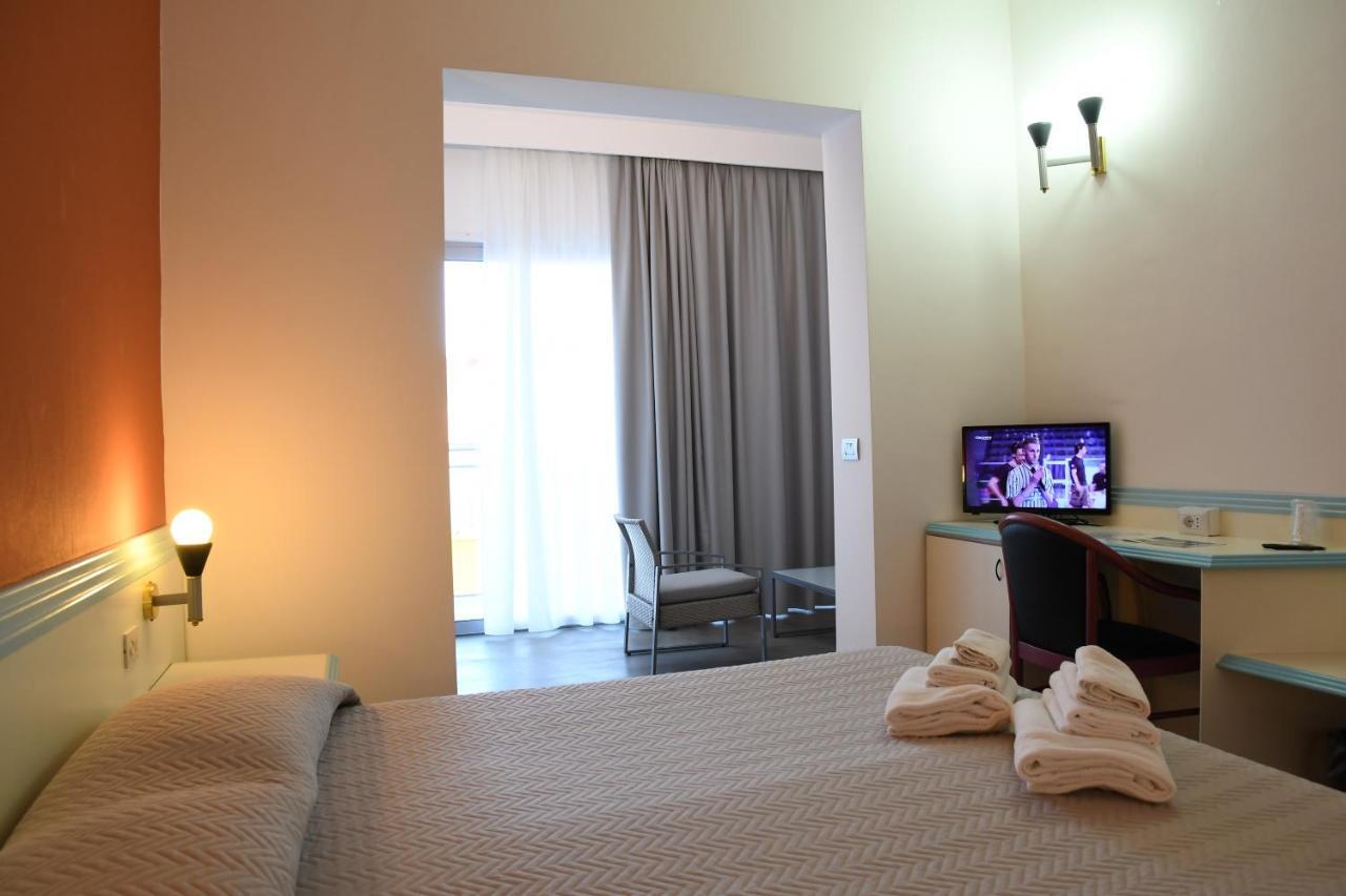 Hotel Orri Tortolì Kültér fotó