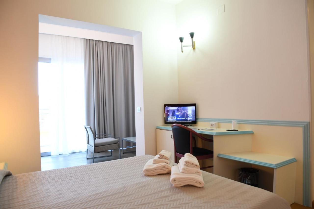 Hotel Orri Tortolì Kültér fotó